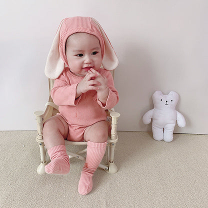 3 Pieces Set Baby Unisex Solid Color Muslin&Ribbed Rompers And Socks And Hats Wholesale 22053104