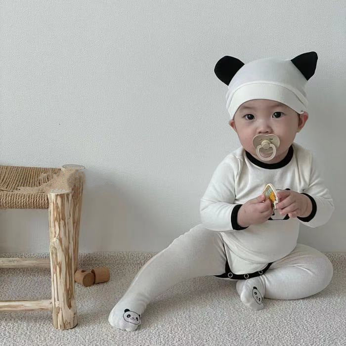 3 Pieces Set Baby Unisex Cartoon Print Rompers Socks And Solid Color Hats Wholesale 220824238