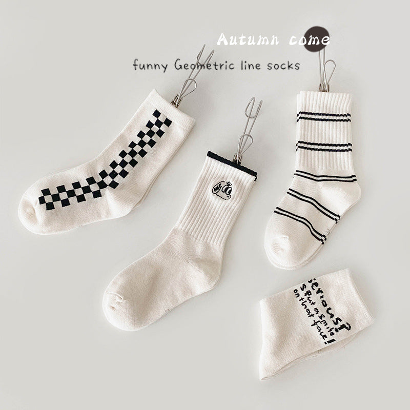 4 Pairs Unisex Striped Checked Accessories Socks