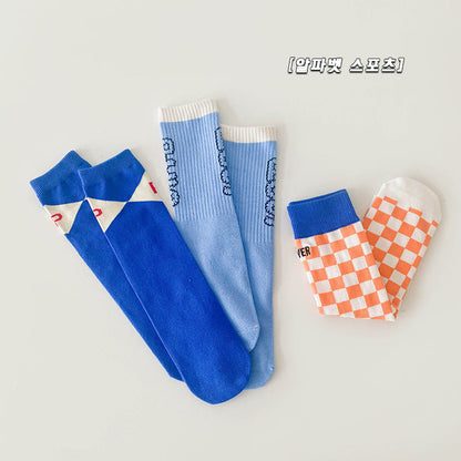 3 Pairs Unisex Letters Checked Accessories Socks