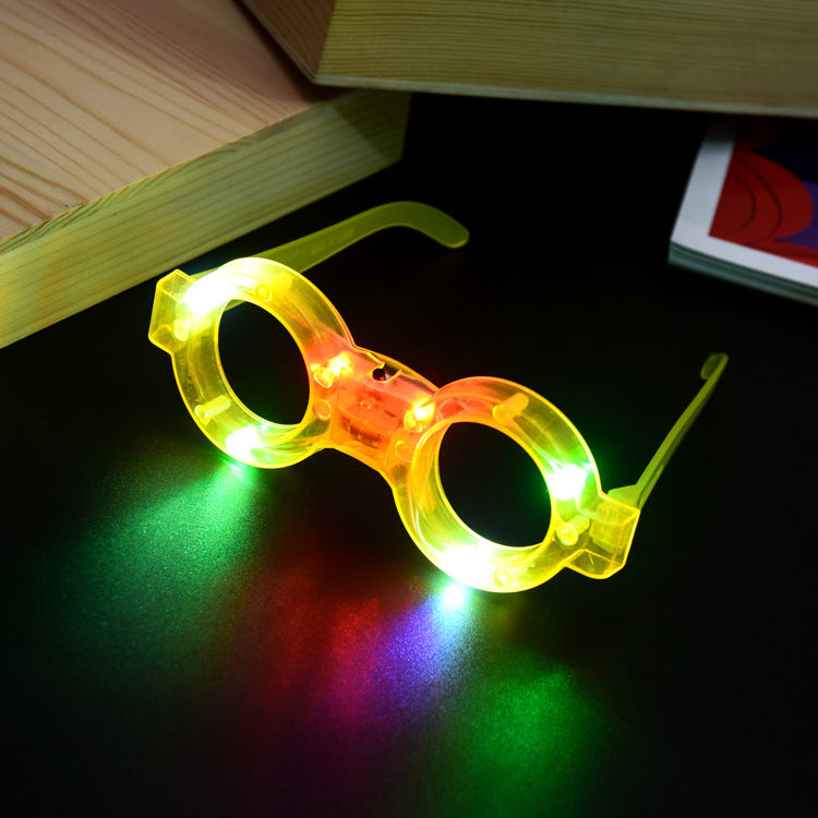 Wholesale of Plastic Luminous Glasses and Children's Toys