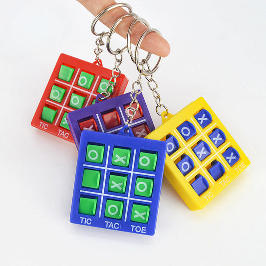 Wholesale Tic Tac Toe Game Puzzle Circle Chess with Keychain Toy