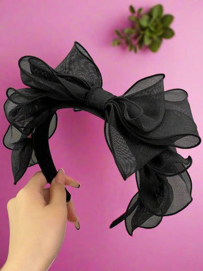 A Lil' Drama Black Tulle Headband