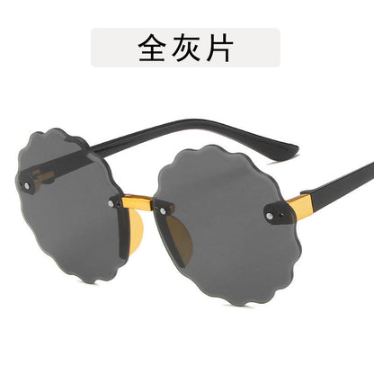 Wholesale Kids Cut Edge Flower Fashion Sunglasses