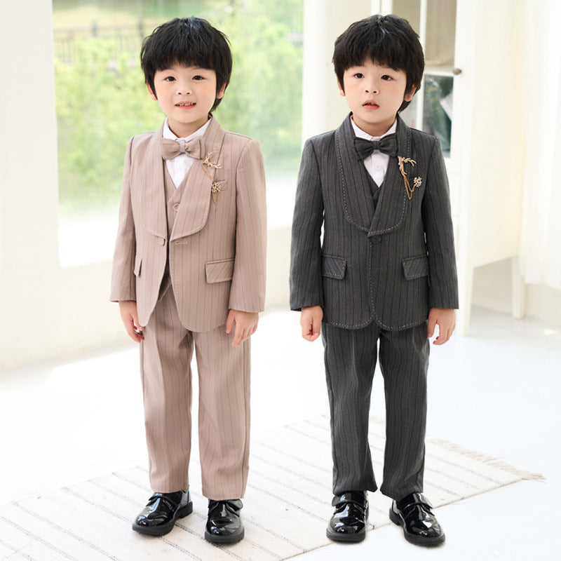 Wholesale of Boys' Polyester British Style Suit Sets