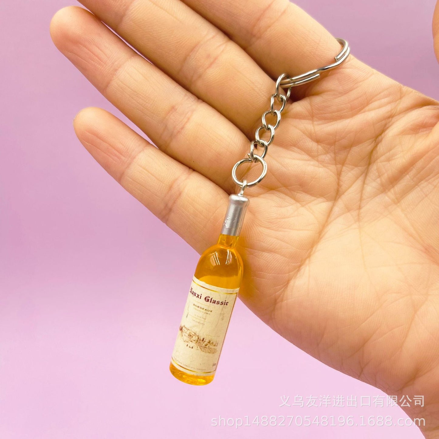 Wholesale mini wine bottle acrylic keychain ACC-KC-YouY004