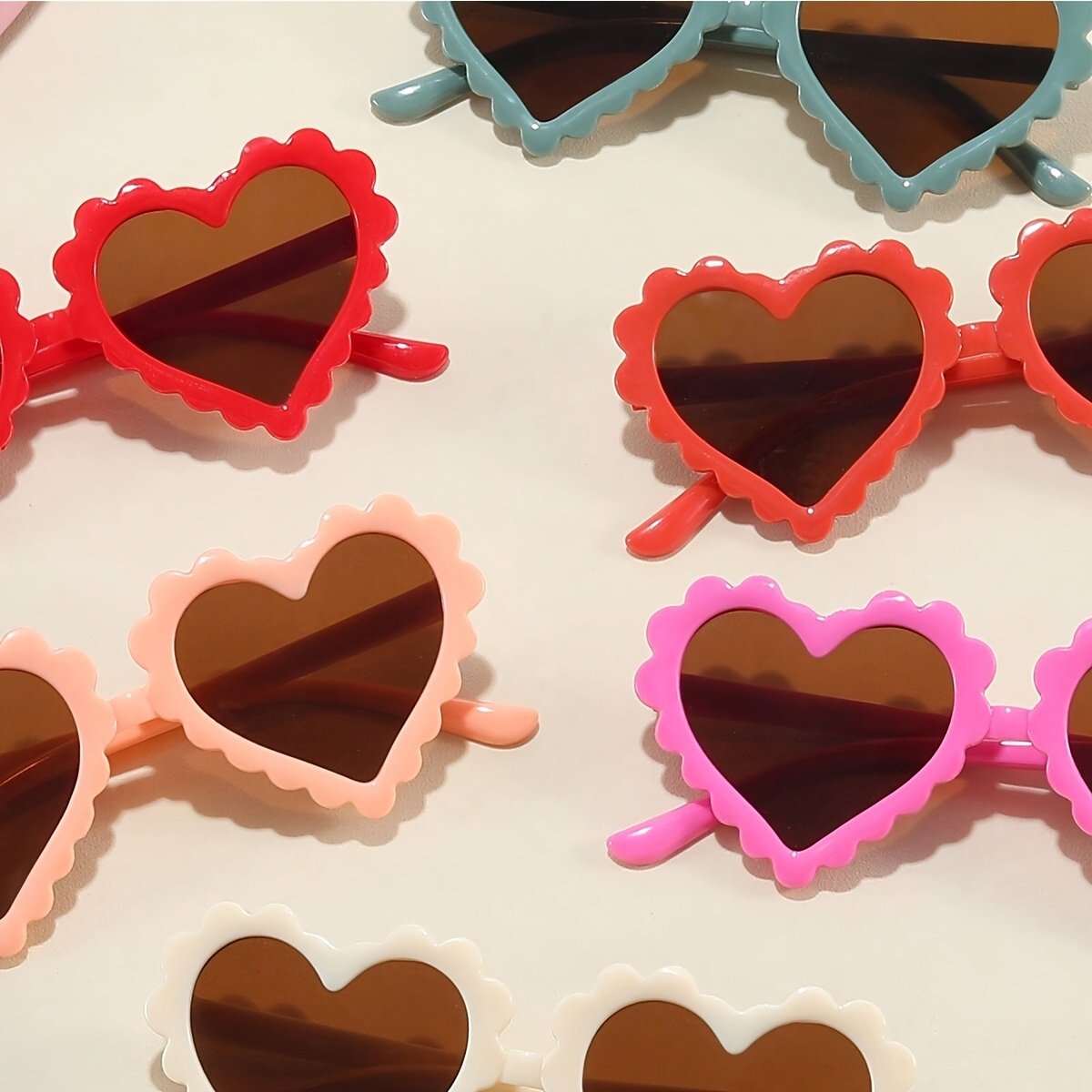 6 Pieces Of Boys And Girls PC Love Cute Sunglasses